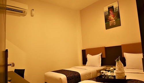 Superior, 1 King Bed
