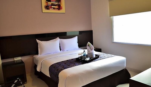 Deluxe Room, 1 King Bed