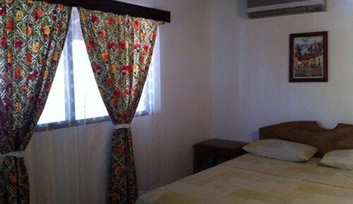 Double Room (With Airconditioning, Hot Water)