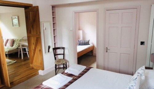 Honeymoon Suite
