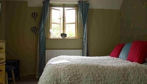 Chalet, Shared Bathroom