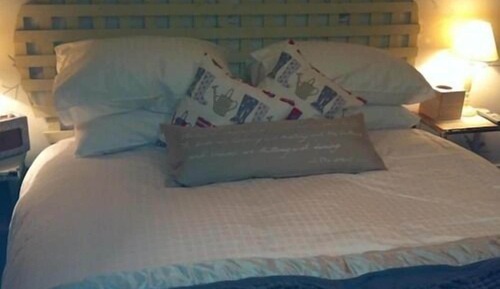 Double Room, Ensuite (Callow Room)