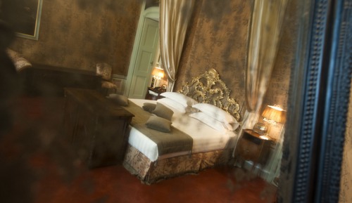 Luxury Suite (Castle)