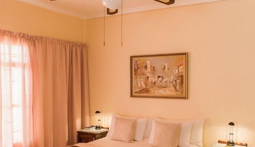 Three Quarter Bed Rooms