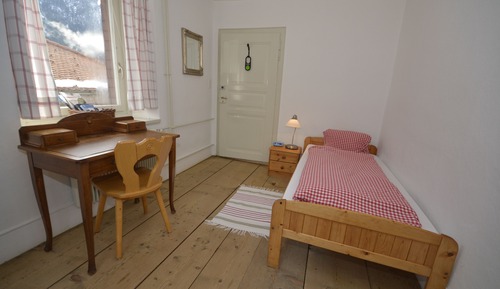 Single Room, Shared Bathroom