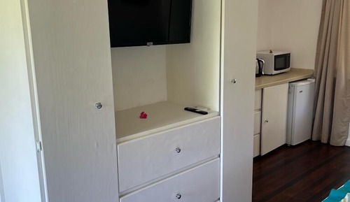 Standard Suite, 1 Queen Bed, Beach View