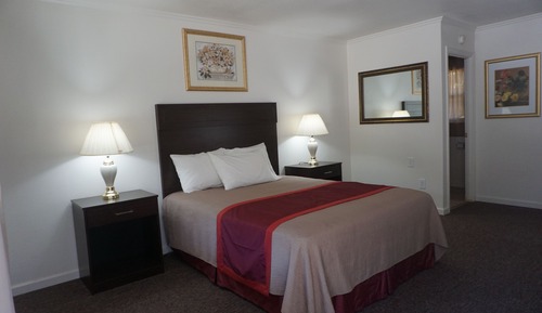 Deluxe Room, 1 Queen Bed