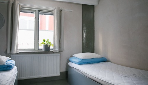 Triple Room, Shared Bathroom