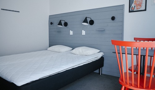 Twin Room, Annex Building