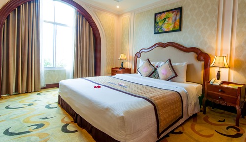 Executive Suite