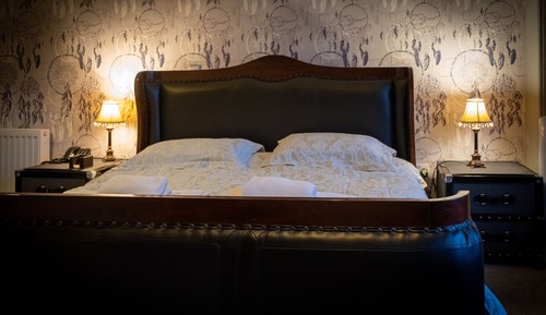 Deluxe Room, 1 King Bed