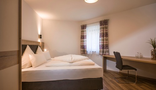 Apartment (Dorfplatzl, plus cleaning fee 136,-€)