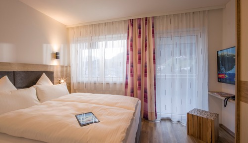 Apartment (Hochzillertal,plus cleaningfee 149,-€)