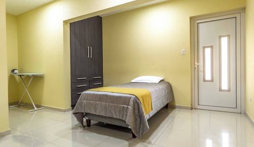 Classic Room, Multiple Beds