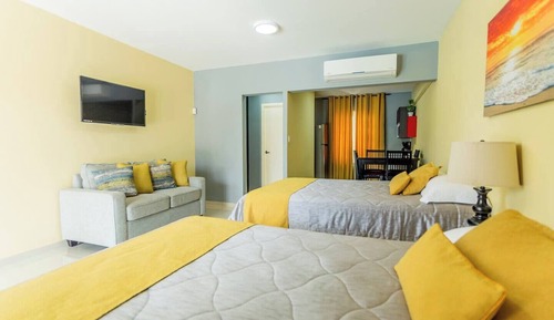 Economy Double Room, 2 Queen Beds