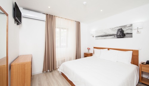 House, 1 Bedroom