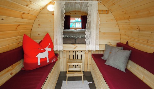 Small Cottage with shared bathroom