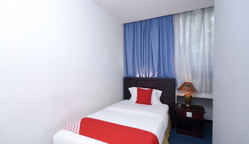 Deluxe Single Room