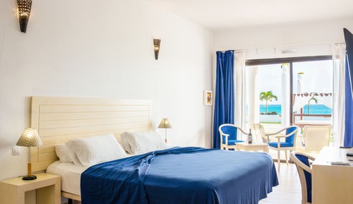 Double Room, Ocean View (Terrace)