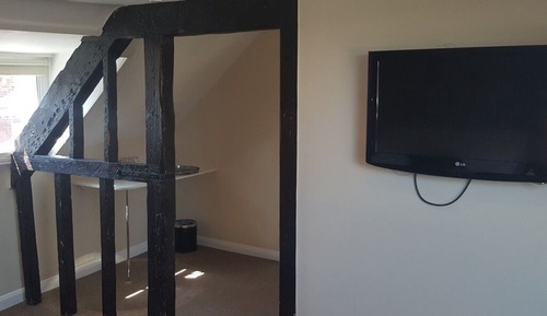 Superior Double Room, Ensuite, City View (Room 8)