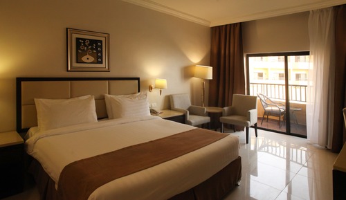 Deluxe Double Room, Pool View, Poolside