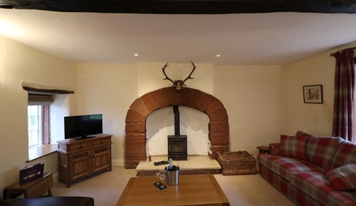 Comfort Cottage, 2 Bedrooms, Courtyard View