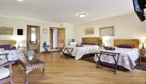 Comfort Quadruple Room