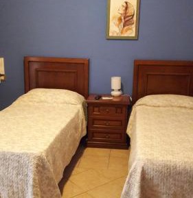 Classic Single Room