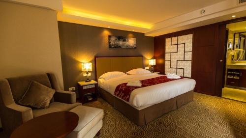 Superior Suite