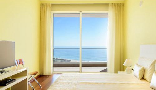 Deluxe Double Room with Balcony and Sea View