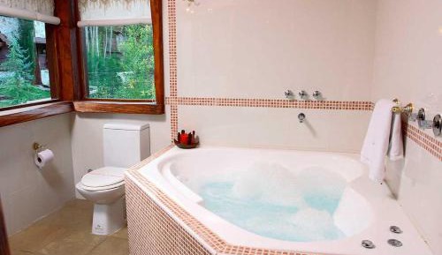 Deluxe Bungalow with Garden View (2 Adults)