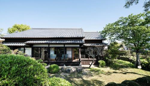 Two-Bedroom House - Katsume