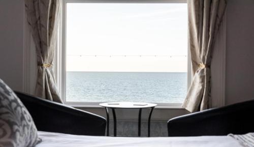 Twin Room with Sea View