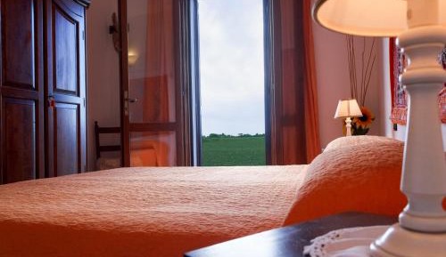 One-Bedroom Apartment (2 Adults)