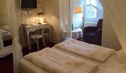 Small Double Room
