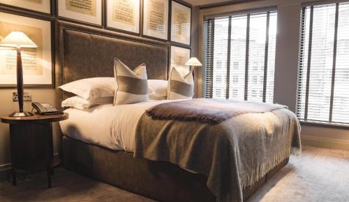 Signature Suite