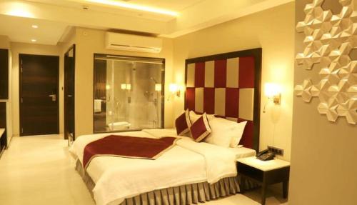 Premium Double or Twin Room