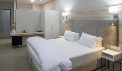 Standard Double or Twin Room with Garden View