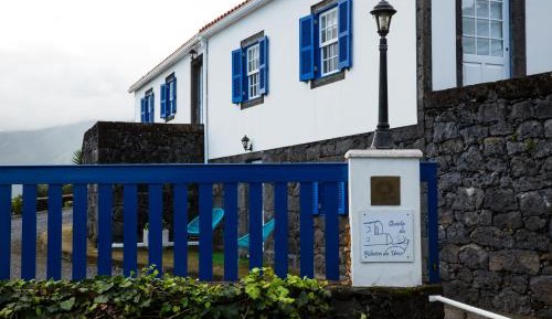 One-Bedroom Holiday Home