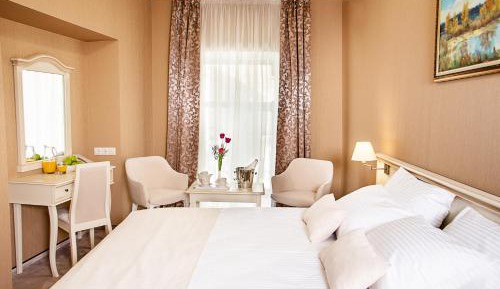 One-Bedroom Suite