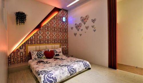 Deluxe Double Room with Shower