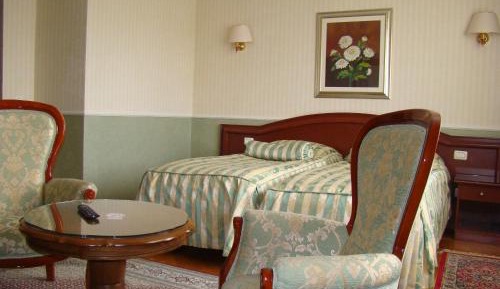 Triple Room with Private Bathroom