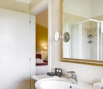 Comfort Double or Twin Room