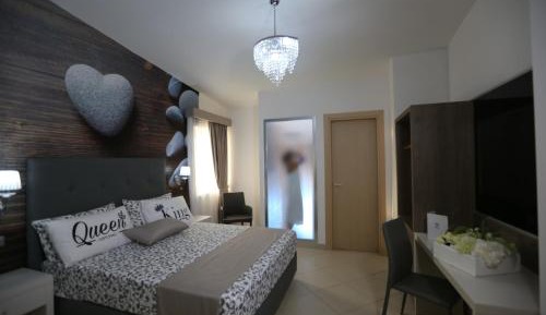 Junior Suite with Shower