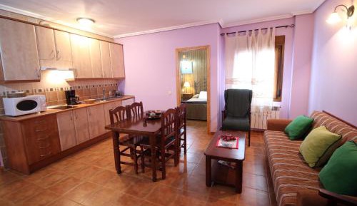 One-Bedroom Apartment (2 Adults)