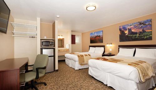 Queen Room with Two Queen Beds