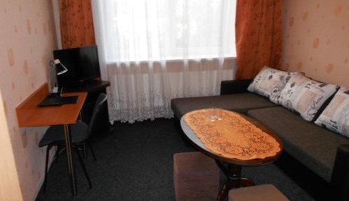 Two-Bedroom Suite