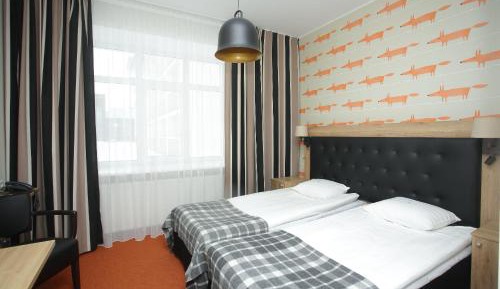 Double or Twin Room with Pool Access