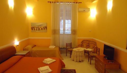 Deluxe Triple Room