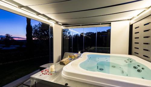 Double Room with Spa Access